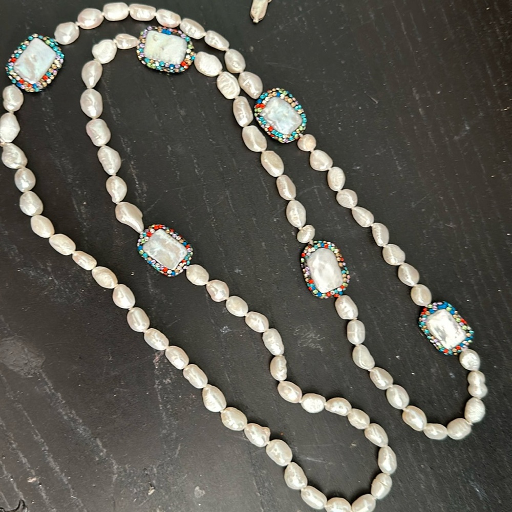 Freshwater pearl necklace